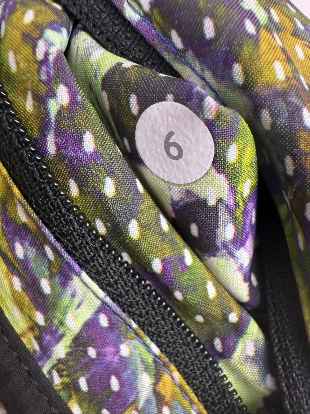 🌟 Lululemon Speed Shorts - Retired Print - Moody Mirage - Size 6 💜💚